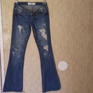 Hollister sz 1 flare distressed jeans